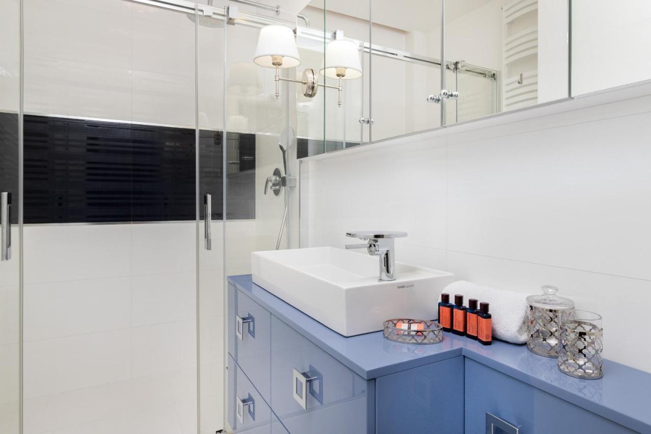 Okrzei Seaside By Renters Prestige Apartment *